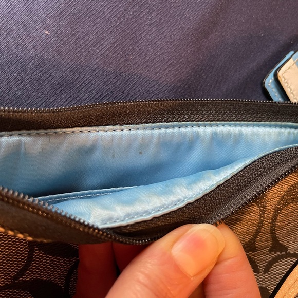 Coach Canvas Coated Wristlet With Matching Card Case - Picture 6 of 9